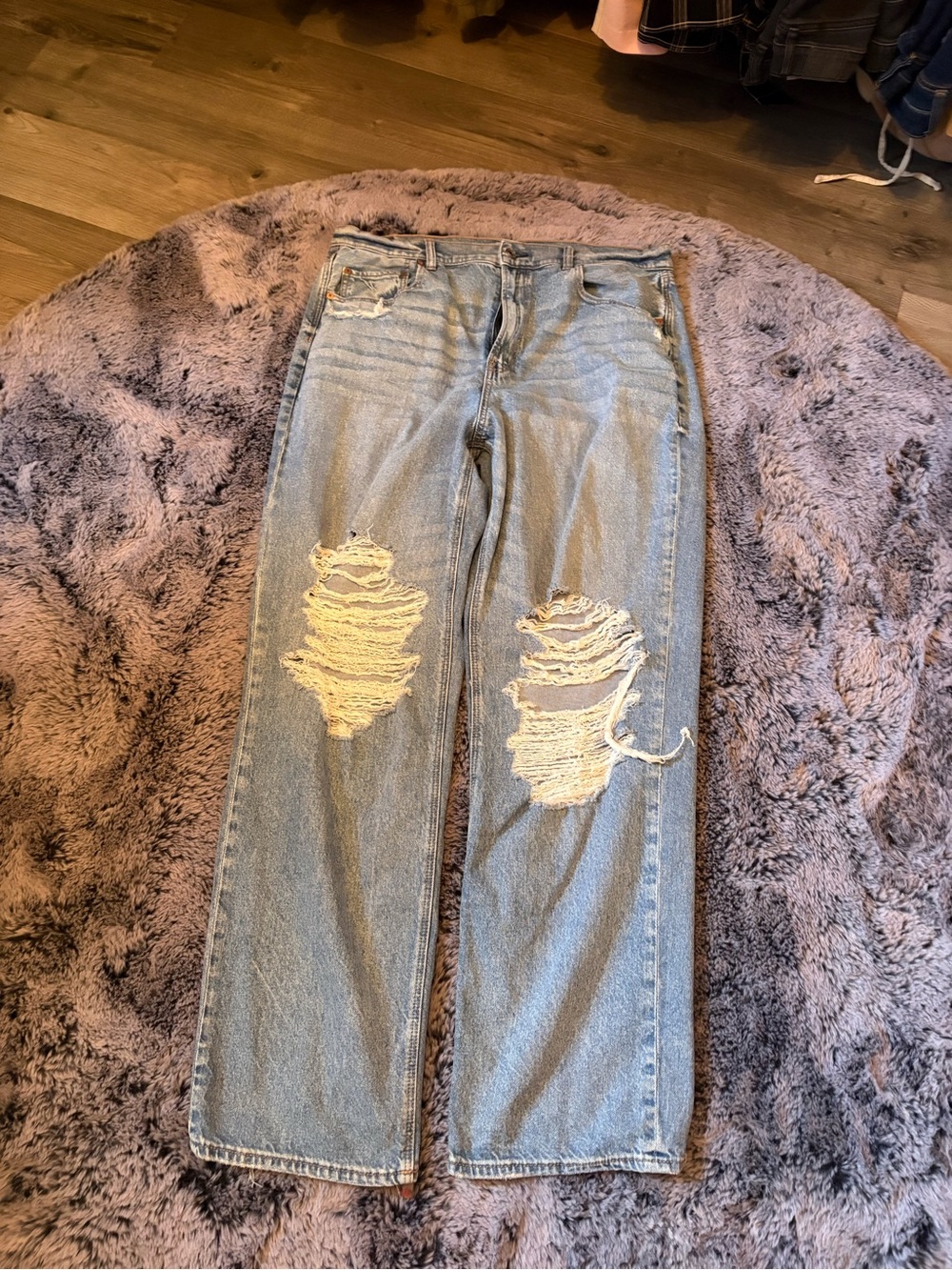American Eagle Outfitters Light Blue Distressed Straight Leg Jeans